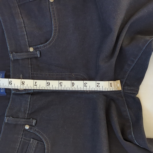 Bandolino Tatyana Denim Classic Capri Cropped Jeans 6 Blue - Picture 9 of 13